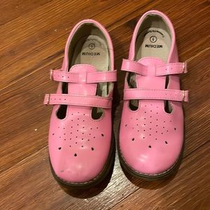 Pink shoes